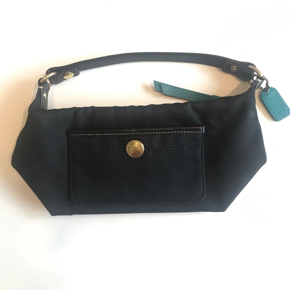 Coach small black nylon purse - Picture 8 of 9